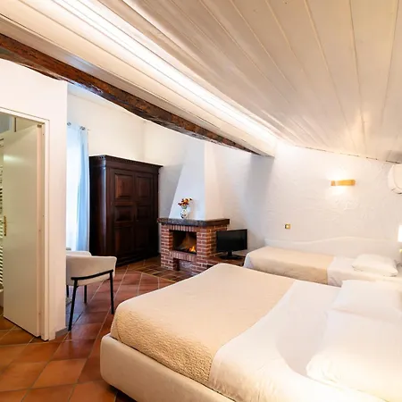 Palazzo Rivola Vendégház 4*