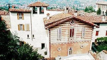 Palazzo Rivola בית הארחה ברגמו