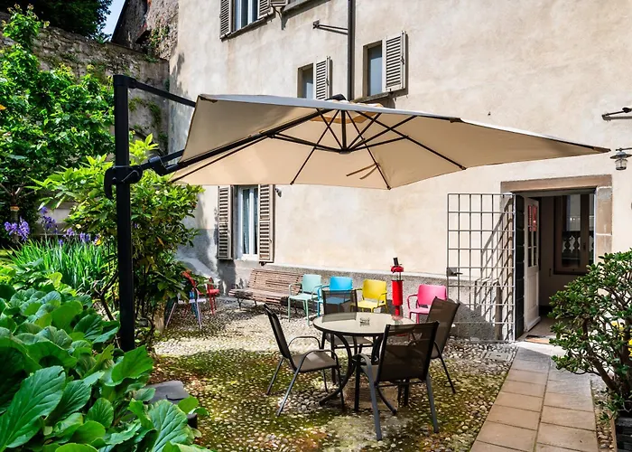 בית הארחה Palazzo Rivola 4*